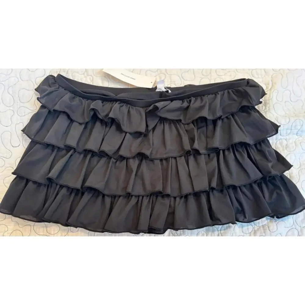 Urban Outfitters Women's Black Tiered Ruffle Mini Skirt Size Medium #620‎